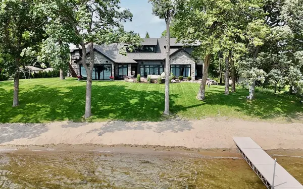 25274 Newport Beach RD, Detroit Lakes, MN 56501