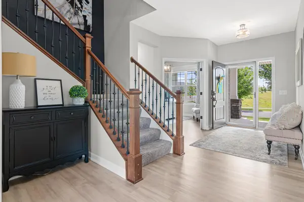9660 Junco RD N, Lake Elmo, MN 55042