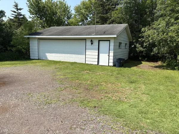 49 E Highway 61, Esko, MN 55733