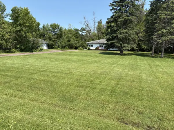 49 E Highway 61, Esko, MN 55733