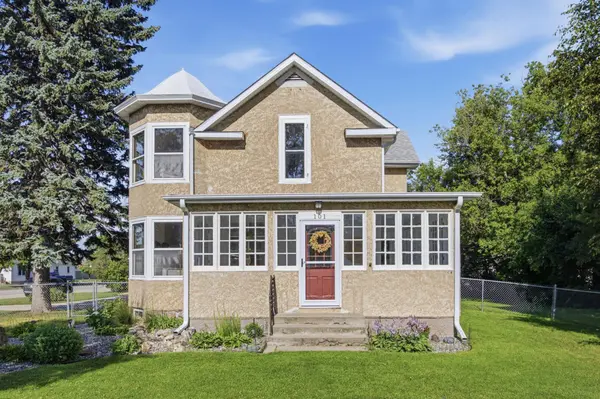 101 5th ST NW, Barnesville, MN 56514