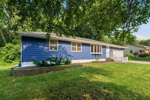 624 20th AVE NW, New Brighton, MN 55112
