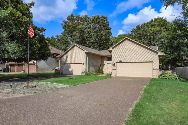 4096 Rice ST, Vadnais Heights, MN 55126