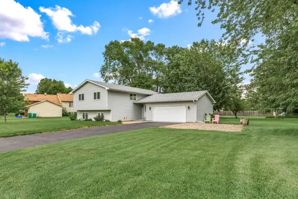 6672 Dawn WAY, Inver Grove Heights, MN 55076