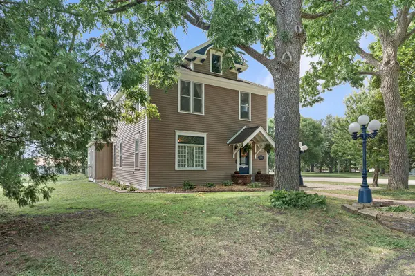 202 Main ST, Hayward, MN 56043