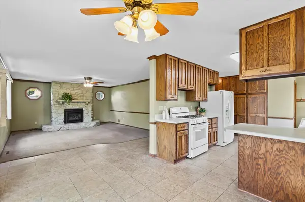 1561 Chamber ST, Saint Paul, MN 55106
