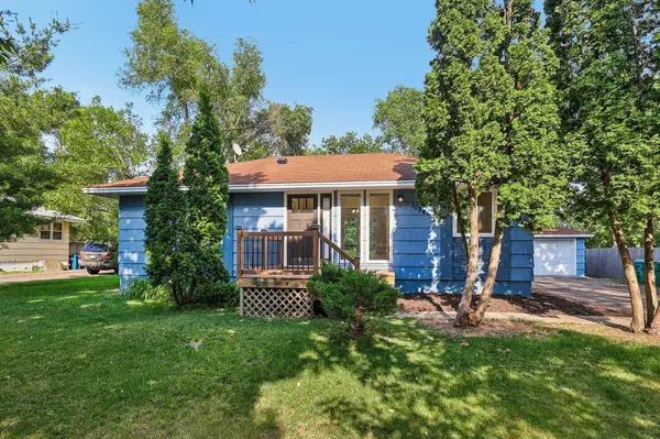 11341 Palm ST NW, Coon Rapids, MN 55448