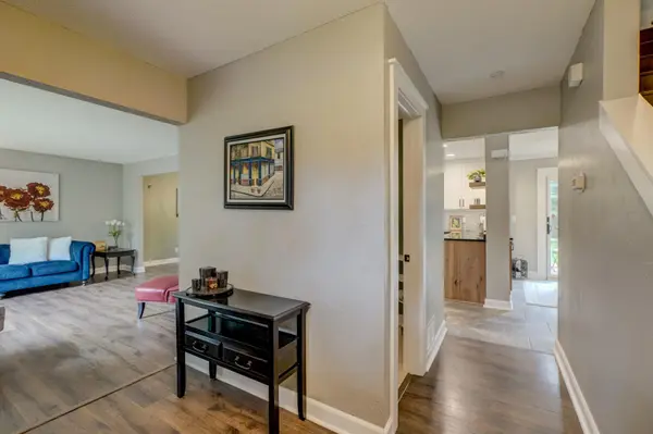 2414 Oakridge CT, Stillwater, MN 55082
