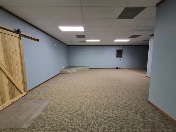 225 5th ST, Clear Lake, WI 54005