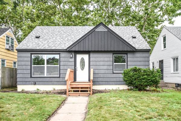 5027 Emerson AVE N, Minneapolis, MN 55430