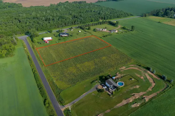 175 Ave. AVE, Centuria, WI 54824