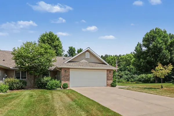 594 Cherrywood CT, Red Wing, MN 55066