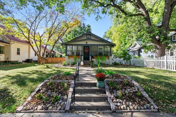 3336 44th AVE S, Minneapolis, MN 55406