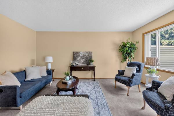 2306 Hillcrest DR, Brainerd, MN 56401