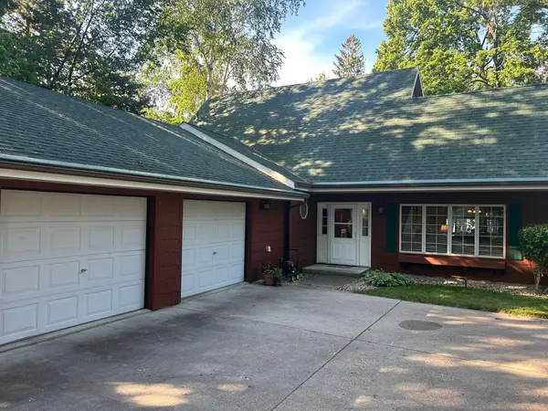 11929 North Shore DR, Spicer, MN 56288