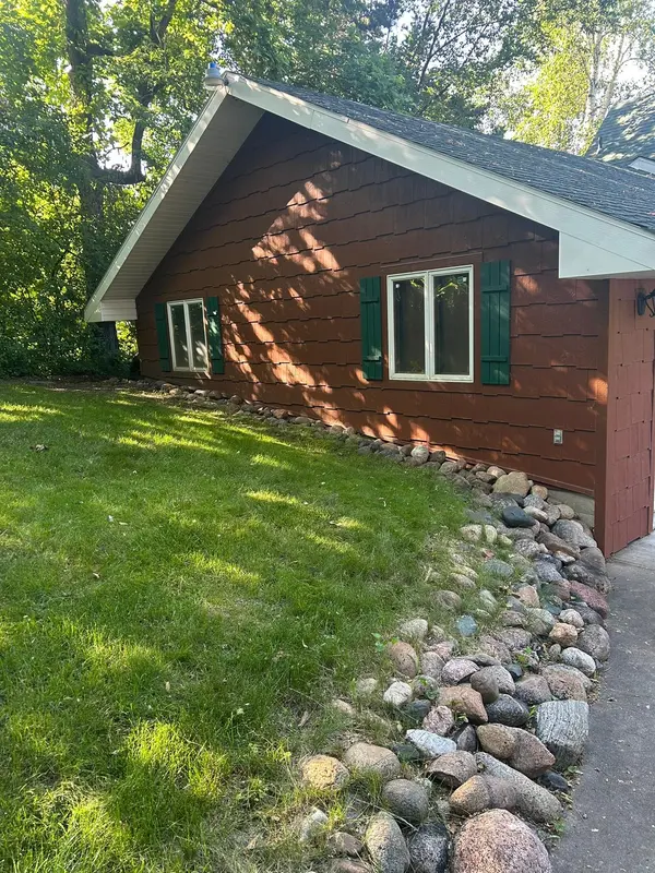 11929 North Shore DR, Spicer, MN 56288