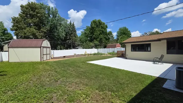 8362 81st Street LN S, Cottage Grove, MN 55016
