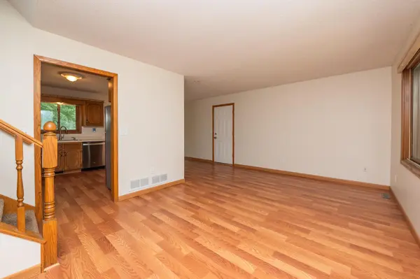 821 Birch ST SW, Isanti, MN 55040