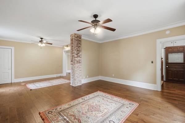 600 Madison ST SE, Watertown, MN 55388
