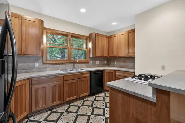 723 N 6th ST, Brainerd, MN 56401