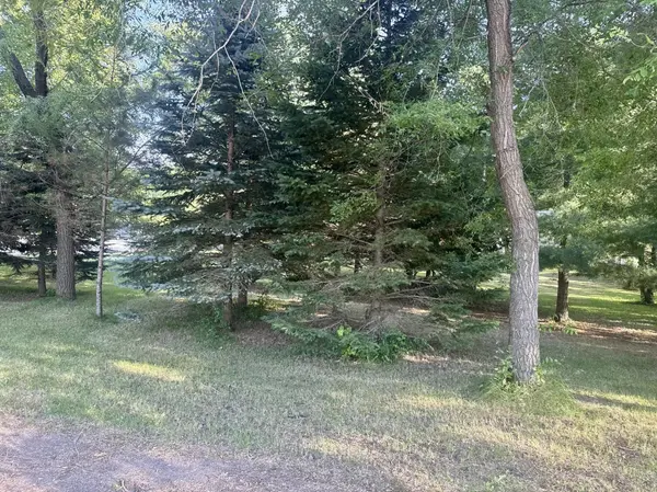 00711 Rivercrest RD, Holdingford, MN 56340