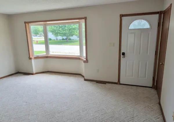 707 N High ST, Rushford, MN 55971