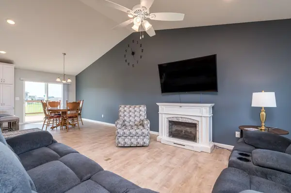 1000 Mulberry AVE NE, Montgomery, MN 56069