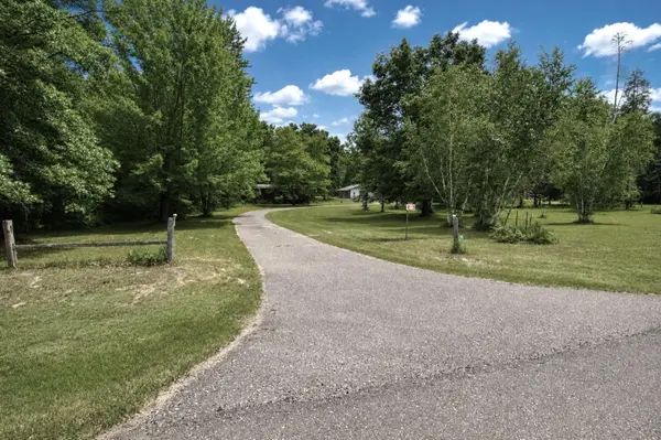 7689 Wood LN, Webster, WI 54893