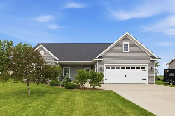451 Cedar AVE N, Maple Lake, MN 55358