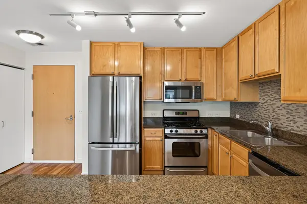 929 Portland AVE #209, Minneapolis, MN 55404