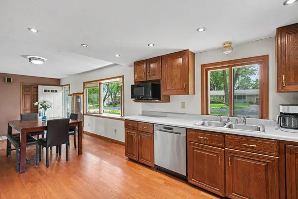 10021 Redwood ST NW, Coon Rapids, MN 55433