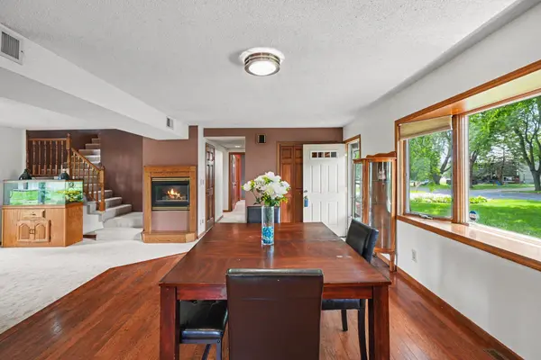 10021 Redwood ST NW, Coon Rapids, MN 55433