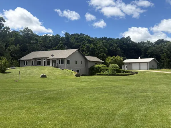 12787 Braseth Bay RD, Lake Park, MN 56554