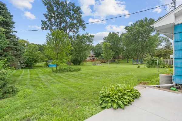 413 Whitegate LN, Minnetonka, MN 55391