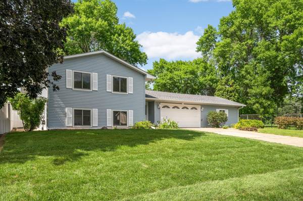 3947 Beryl RD, Eagan, MN 55122