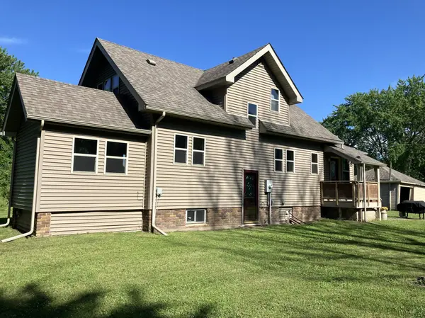12705 347th ST, Lindstrom, MN 55045