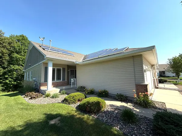 532 Cannon WAY, Dundas, MN 55019