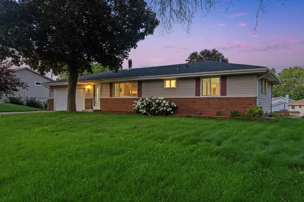 6540 Zealand AVE N, Brooklyn Park, MN 55428