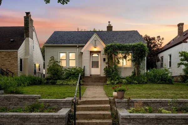 3039 Cleveland ST NE, Minneapolis, MN 55418