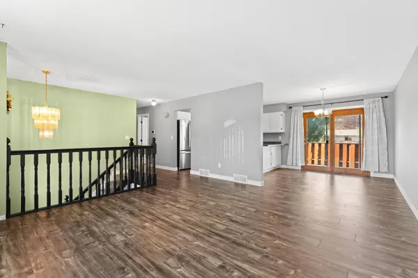 52 Mount Vernon CT, Winona, MN 55987