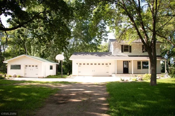 17172 220th ST, Hutchinson, MN 55350