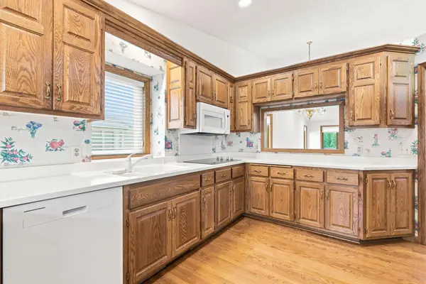 2820 Linden DR, New Brighton, MN 55112