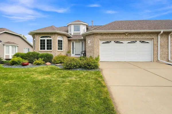 2820 Linden DR, New Brighton, MN 55112