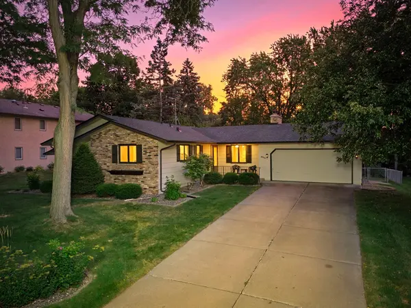 8009 37th AVE N, New Hope, MN 55427