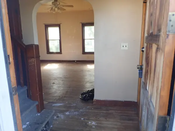 921 North HWY, Jackson, MN 56143