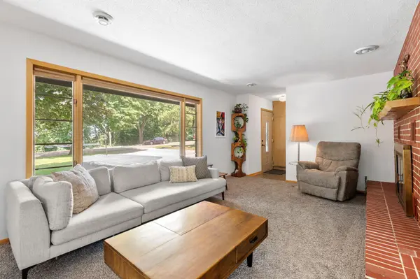 341 Plainview ST, Owatonna, MN 55060