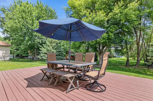 4712 102nd TRL N, Brooklyn Park, MN 55443