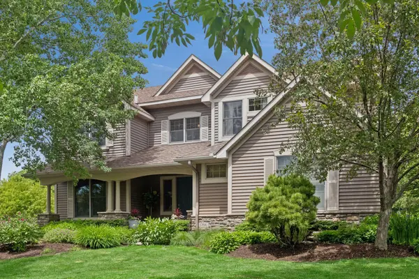 1766 Alphon DR, Victoria, MN 55386