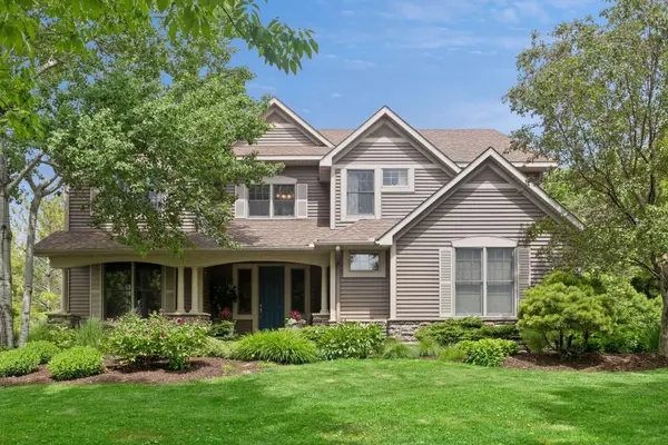 1766 Alphon DR, Victoria, MN 55386