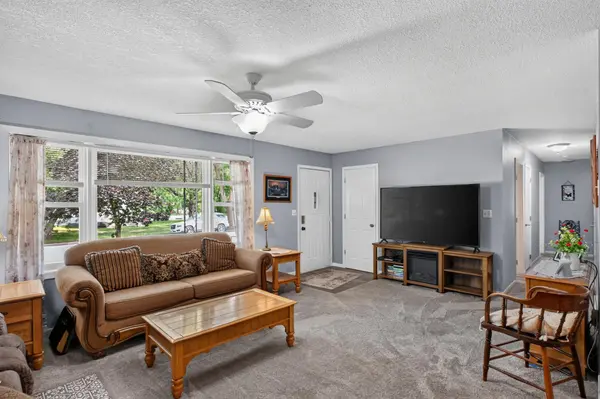 1424 Ash ST, Alexandria, MN 56308